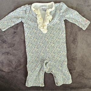 RALPH LAUREN - ONE PIECE FLORAL OUTFIT W/RUFFLE COLLAR - 3M